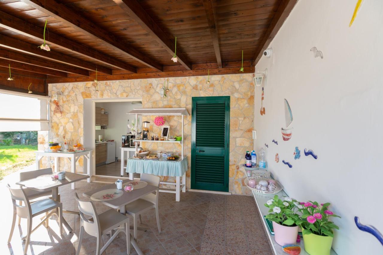 B&B L'Isola Che Non C'E Torre San Giovanni Ugento Exterior photo
